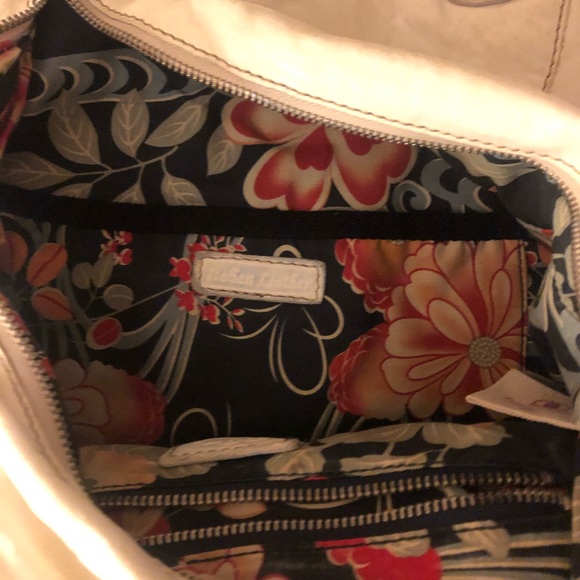 Lucky Brand Leather Bag in Off White - Picture 6 of 7